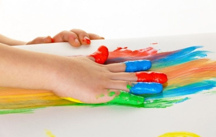 Ημερίδα με θέμα την «πρώιμη παρέμβαση σε βρέφη και παιδιά» στις 15 Απριλίου