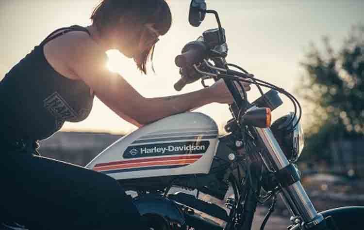 Κάνε τώρα δικιά σου μία ολοκαίνουρια Sportster και επωφελήσου έως και 1.500€