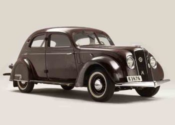 Η Volvo στην Techno Classica: Art Deco σε κίνηση με το Volvo PV36
