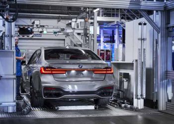 Ξεκίνησε η παραγωγή της νέας BMW Σειρά 7