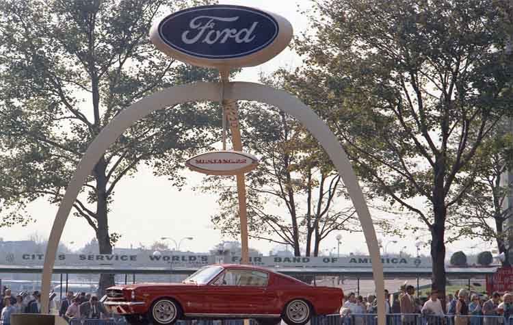 Η Ford Mustang για τέταρτη συνεχή χρονιά best - seller σπορ κουπέ παγκοσμίως