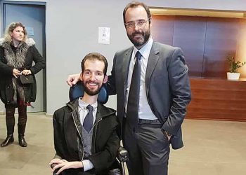 Πόσοι είμαστε πολιτικά αρτιμελείς;