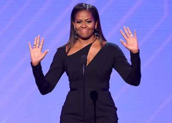 Μισέλ Ομπάμα: «Becoming» best seller