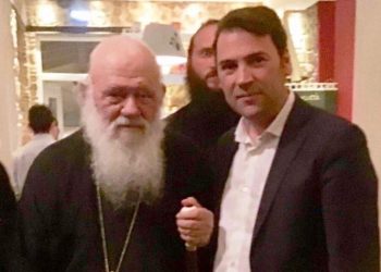 Η συνάντηση του Νίκου Πράσσου με τον Αρχιεπίσκοπο Ιερώνυμο
