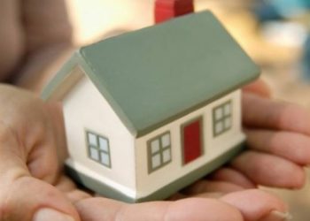 Βράβευσε τους νέους φοιτητές ο Δήμος