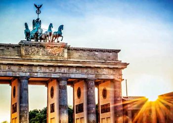 Γερμανικές αποζημιώσεις: Διακομματική ομοφωνία