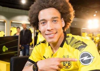 Νέα εμφάνιση της Borussia Dortmund με λογότυπο Opel