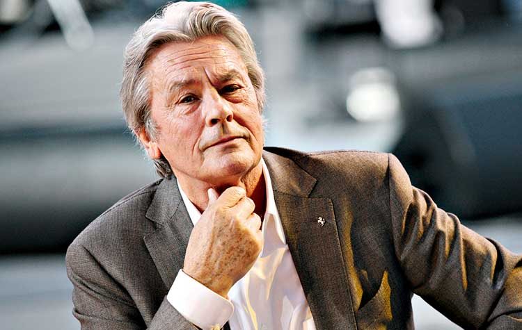 «Χρυσός Φοίνικας» στον Αλέν Ντελόν