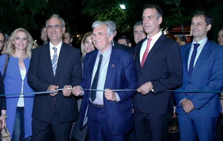 Πανηγυρικά, για άλλη μία φορά,  τα φετινά εγκαίνια της Ανθοκομικής Έκθεσης