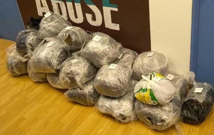 Πάνω από 155 κιλά κάνναβης σε σπίτι στα Εξάρχεια - Τρεις συλλήψεις