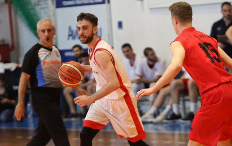 Νίκησε το Παγκράτι με 93 - 78 και παρέμεινε στη Β΄ Εθνική ο Πανερυθραϊκός