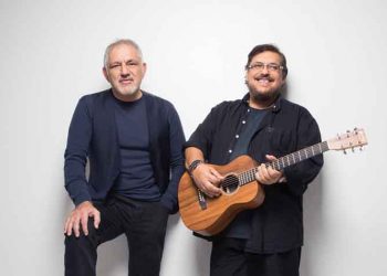 Λαυρέντης Μαχαιρίτσας και Νίκος Πορτοκάλογλου στο Πάρκο Γουδί