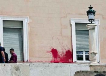 Ρουβίκωνας: Ξεφεύγουμε επικίνδυνα…