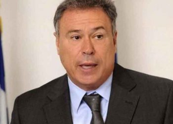 «Μετωπική» Σγουρού - Δήμου Αμαρουσίου για τις παιδικές χαρές