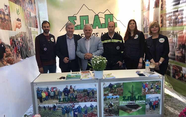 O Βλάσσης Σιώμος στα εγκαίνια της Ανθοκομικής Έκθεσης Κηφισιάς