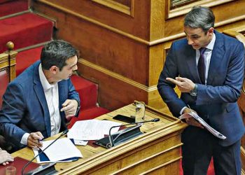 Φουλ κόντρες και… παροχές