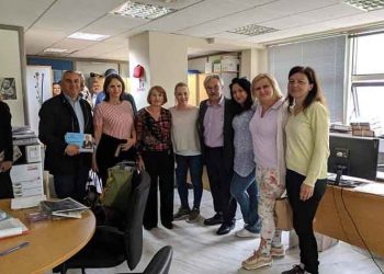 Επίσκεψη Πάνου Βραχνού στους εργαζομένους του Δήμου Αμαρουσίου