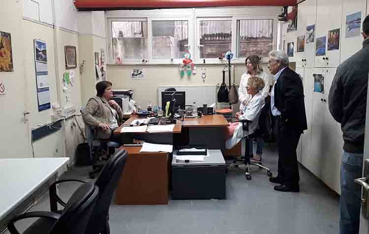 Επίσκεψη Πάνου Βραχνού στο νοσοκομείο ΚΑΤ