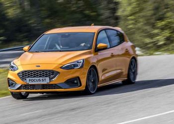 Οι προηγμένες τεχνολογίες του νέου Ford Focus ST μεταφράζονται σε επιδόσεις