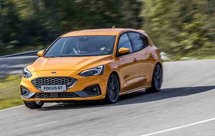Οι προηγμένες τεχνολογίες του νέου Ford Focus ST μεταφράζονται σε επιδόσεις