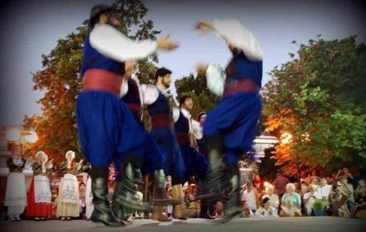 «Κορύβαντες»: Παραδοσιακό σεργιάνι ξανά στην κεντρική πλατεία
