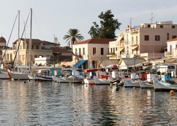 Εκδρομή στην Αίγινα και το Αγκίστρι  για τα μέλη των ΚΑΠΗ