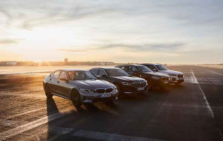 BMW Σειρά 5 με V8 κινητήρα και ως plug in hybrid