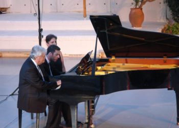 Εαρινές μελωδίες «δρόσισαν» την Κηφισιά