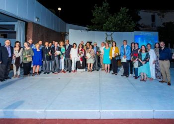 Βραβεύτηκαν οι εθελοντές καθηγητές του Ελεύθερου Πανεπιστημίου Κηφισιάς