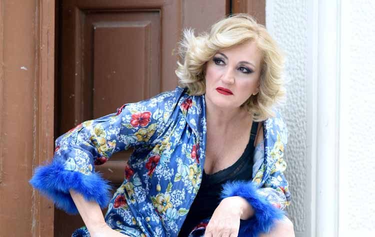 Υρώ Μανέ: «Ο διχασμός είναι περασμένος στο DNA μας»