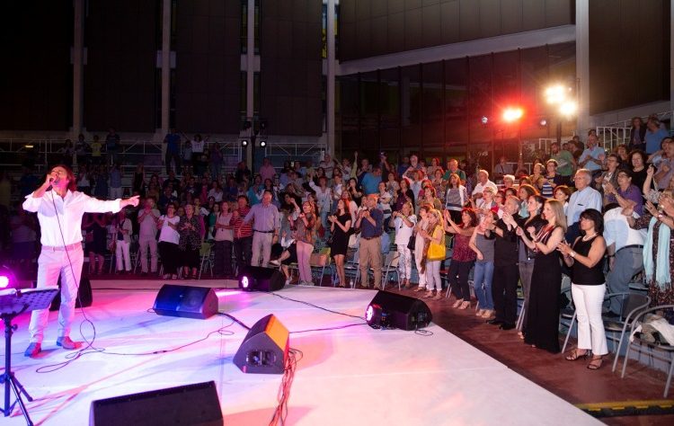 «Μάγεψε» το κοινό ο Βασίλης Λέκκας