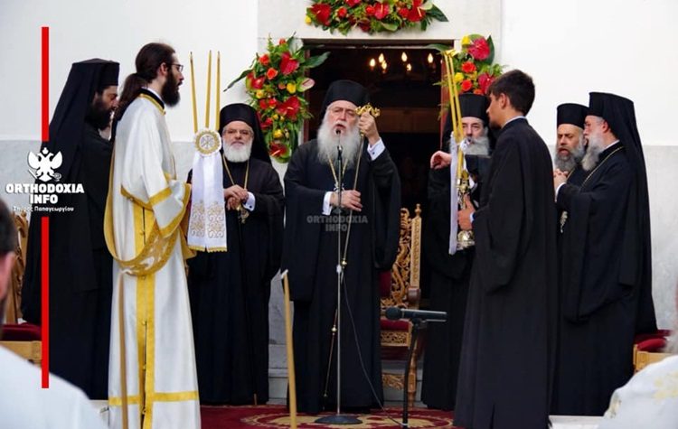 Στον Εσπερινό Ονομαστηρίων του Μητροπολίτη ο Τάσος Μαυρίδης