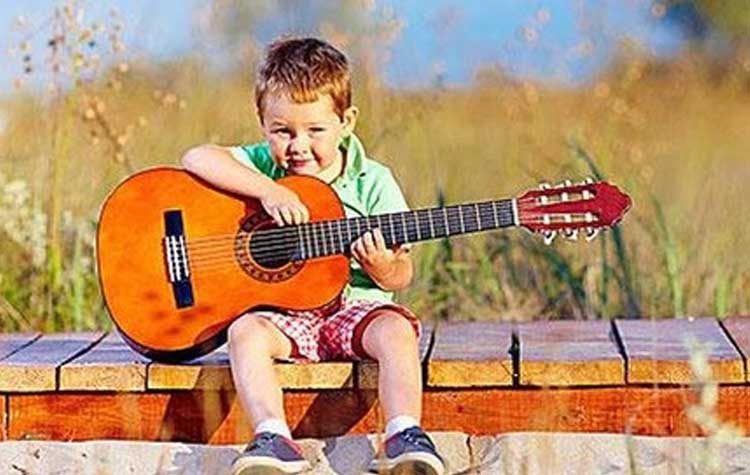 «Παιδικά τραγούδια» ή «Τραγούδια για παιδιά»;