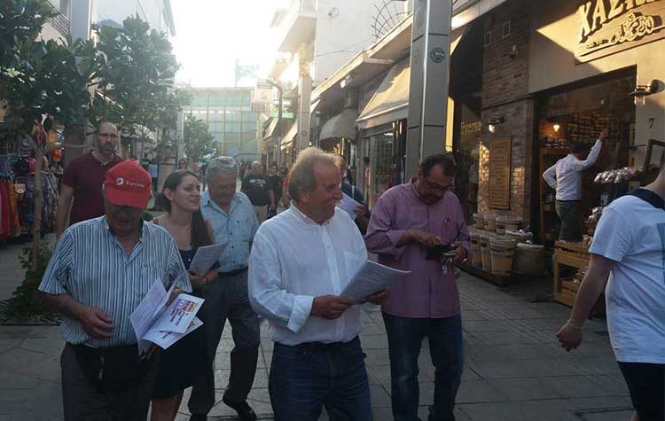 Περιοδεία ΚΚΕ - Λαϊκής Συσπείρωσης στο Μαρουσιώτικο κέντρο