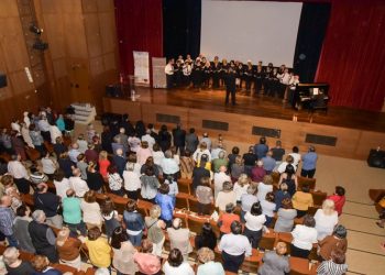 «Η Ανατολή έδυσε» στο Δημοτικό Θέατρο Πεύκης