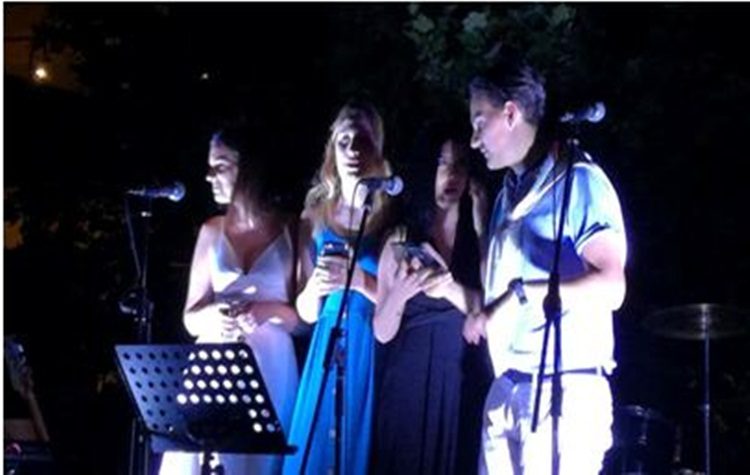 Αποχαιρέτησε τους μαθητές ο σύλλογος γονέων του 1ου Λυκείου