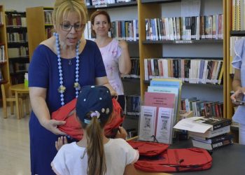 Δ. Αιβατζίδου - Ποριώτου: «Μεγάλη μας ανταμοιβή η συμμετοχή στα προγράμματα της Βιβλιοθήκης»