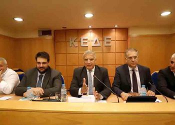 Θεοδωρικάκος σε ΚΕΔΕ: «Δευτέρα 29/7 η νομοθετική ρύθμιση στην απλή αναλογική»