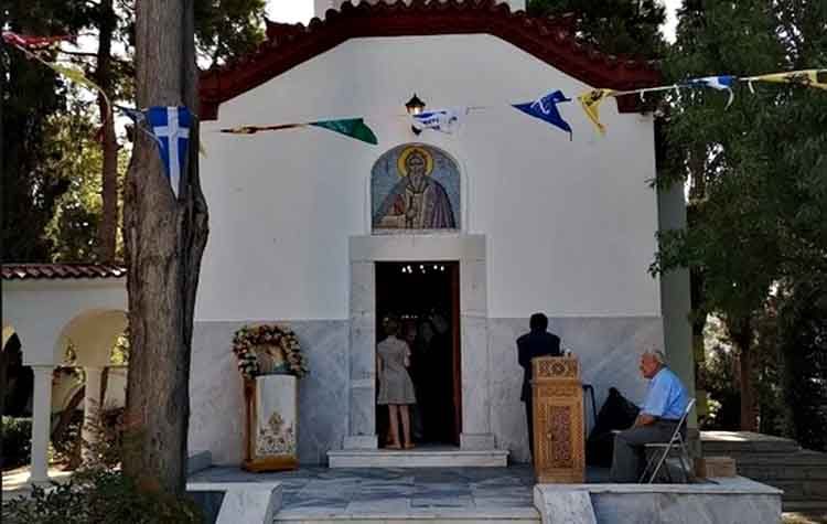 Πλήθος Κηφισιωτών «έδειξε» την αγάπη τους στον Άη Λιά