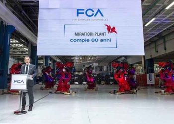 Ξεκινά η εγκατάσταση της γραμμής παραγωγής για το νέο ηλεκτρικό Fiat 500 στο Mirafiori