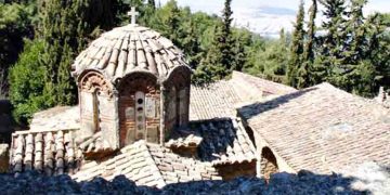 Υμηττός: Το «ιερό» βουνό της Αττικής