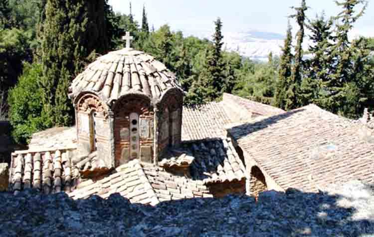 Υμηττός: Το «ιερό» βουνό της Αττικής