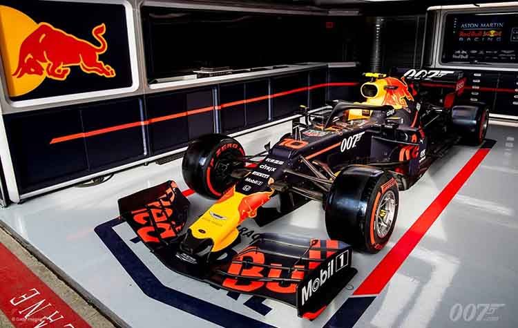 Ο 007 και η Aston Martin στο Grand Prix Βρετανίας