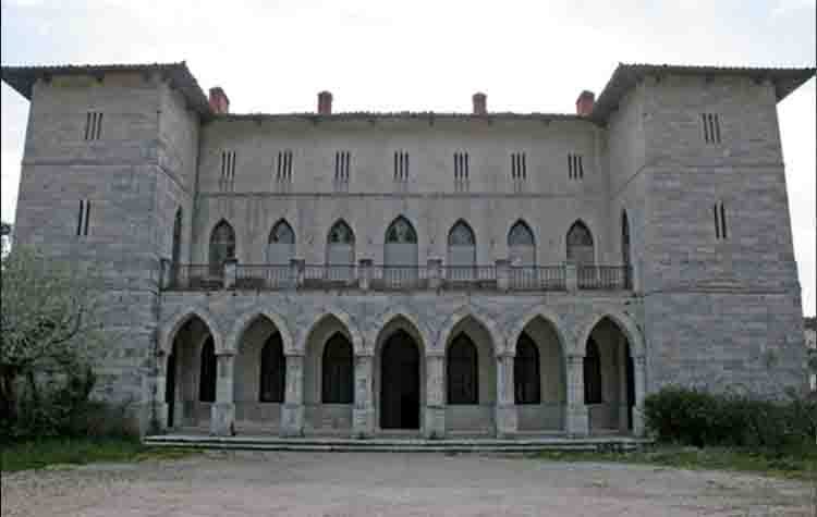 Όταν η Δούκισσα της Πλακεντίας… γίνεται best seller