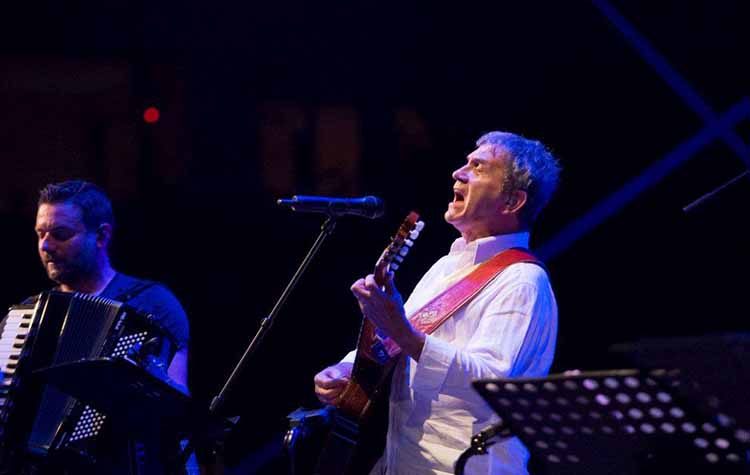 Μαγική βραδιά Γιώργου Νταλάρα στο Φεστιβάλ Δήμου Αμαρουσίου