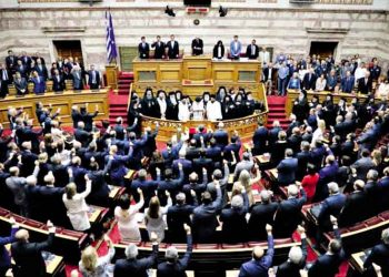 Βουλή: Η πρώτη μέρα