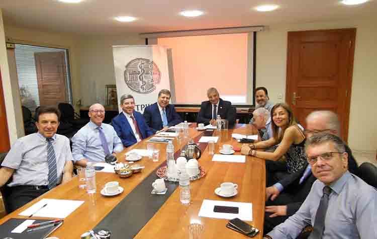 Συνάντηση στο δημαρχείο Αμαρουσίου ενόψει του Παγκοσμίου Συνεδρίου Ελλήνων Ιατρών
