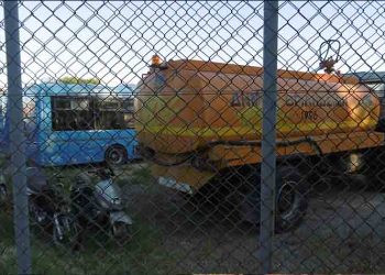 Πάρκο «Μ. Κάλλας»: «Δεν υπάρχουν ελεύθεροι χώροι για να μεταφερθούν τα οχήματα του Δήμου»