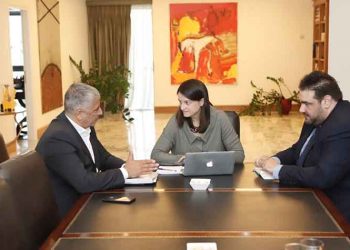 Κεραμέως σε Πατούλη: «Ψάχνουμε λύσεις για την προσχολική εκπαίδευση»