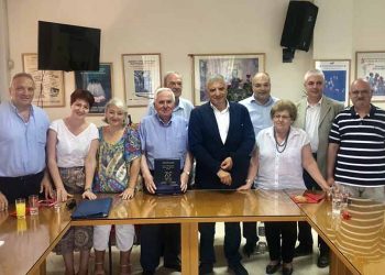 Πατούλης σε πολύτεκνους: «Προτεραιότητα η στήριξη της οικογένειας»